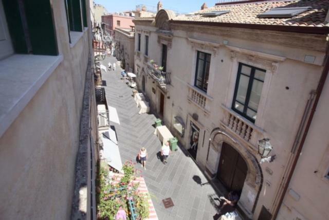Appartement Corso Umberto Piazza Duomo à Taormine Extérieur photo