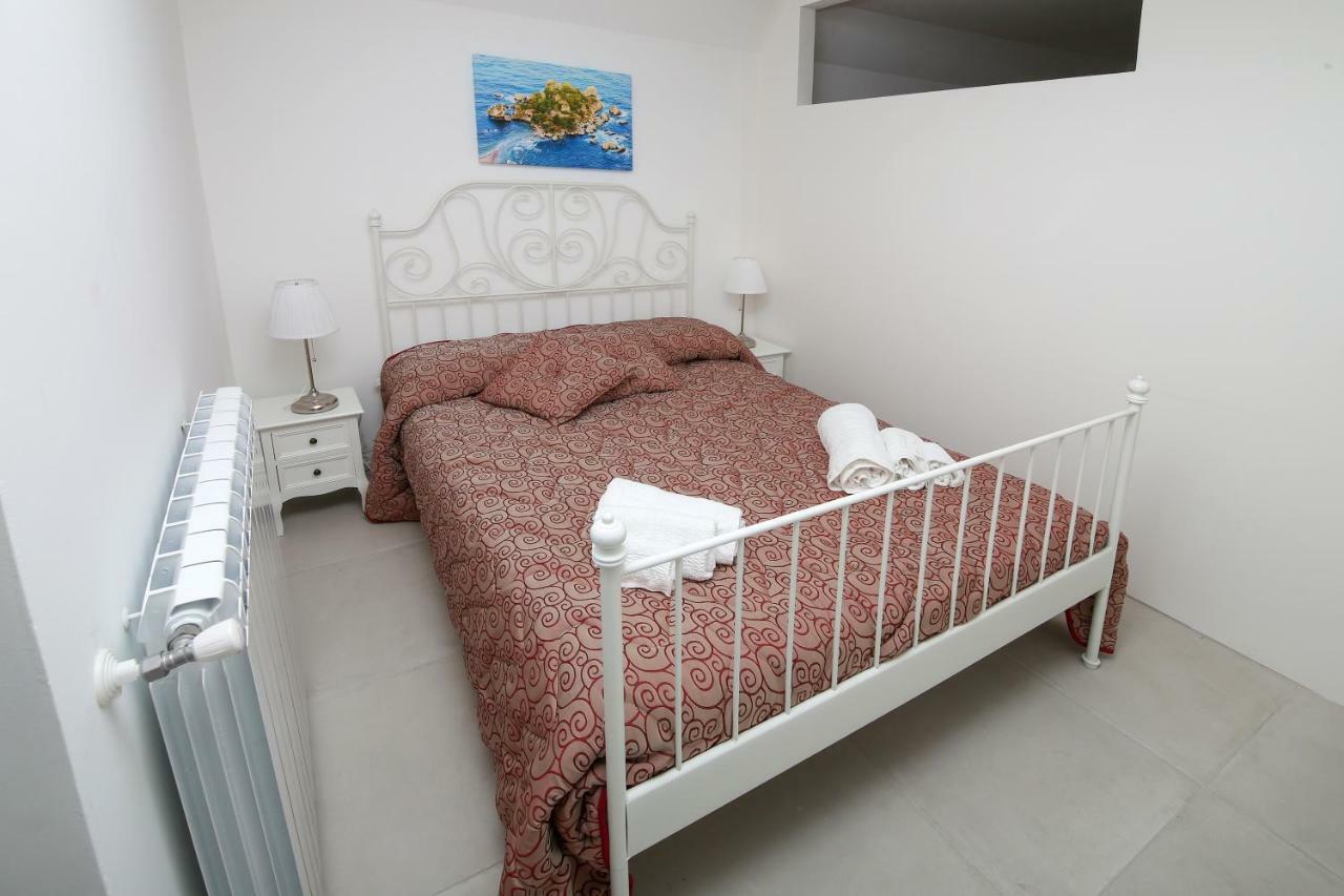 Appartement Corso Umberto Piazza Duomo à Taormine Extérieur photo
